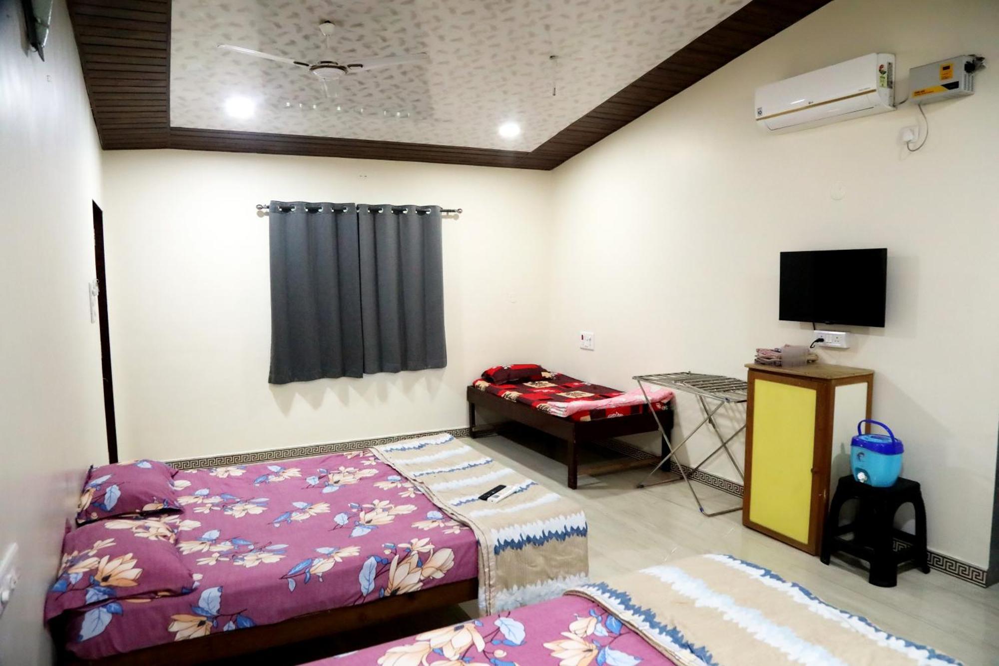 אליבג The Royal Ascot Holiday Home חדר תמונה